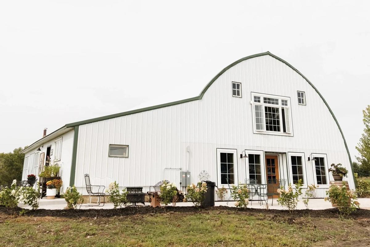 Gallery – Feathered Acres Farm, Belgrade MN