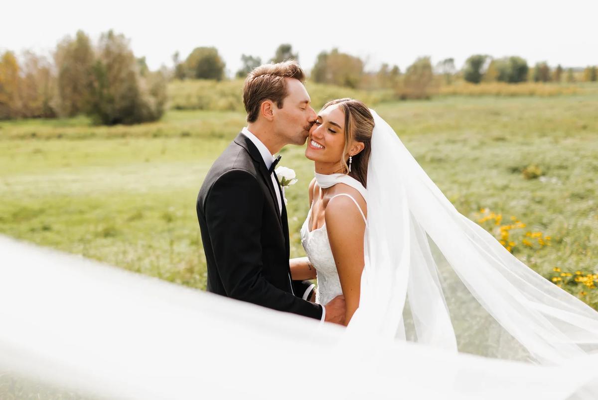 Weddings – Feathered Acres Farm, Belgrade MN