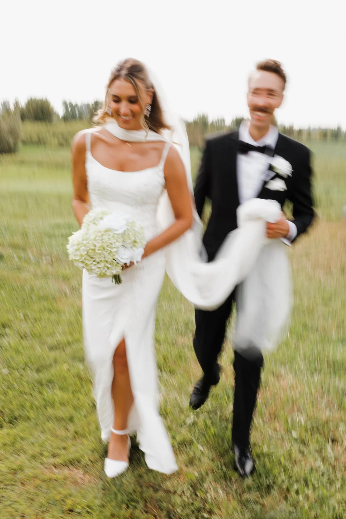 Weddings – Feathered Acres Farm, Belgrade MN