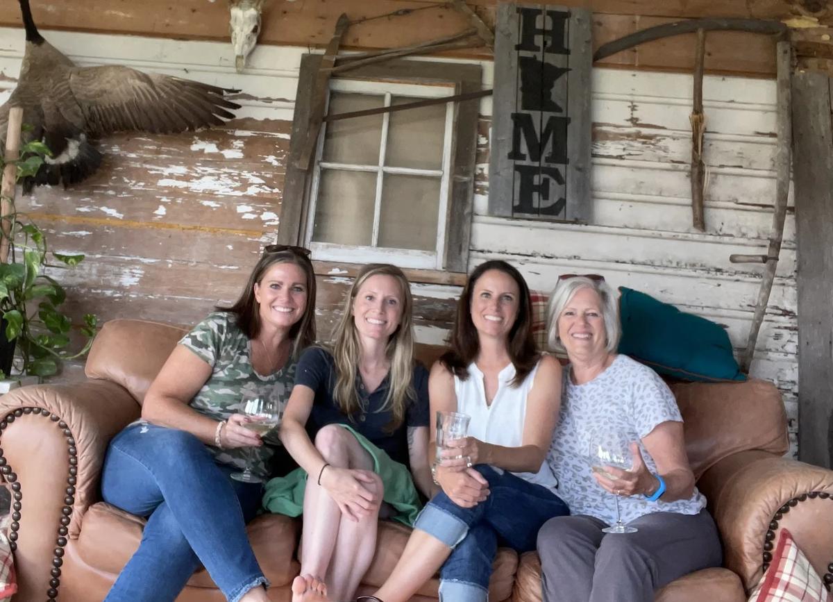 Gallery – Feathered Acres Farm, Belgrade MN