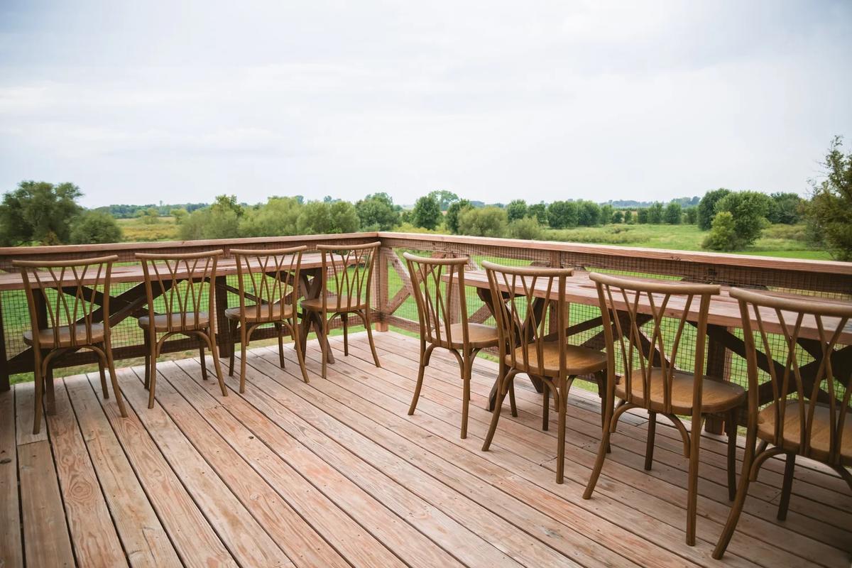Farm Stay Event Center – Feathered Acres Farm, Belgrade MN