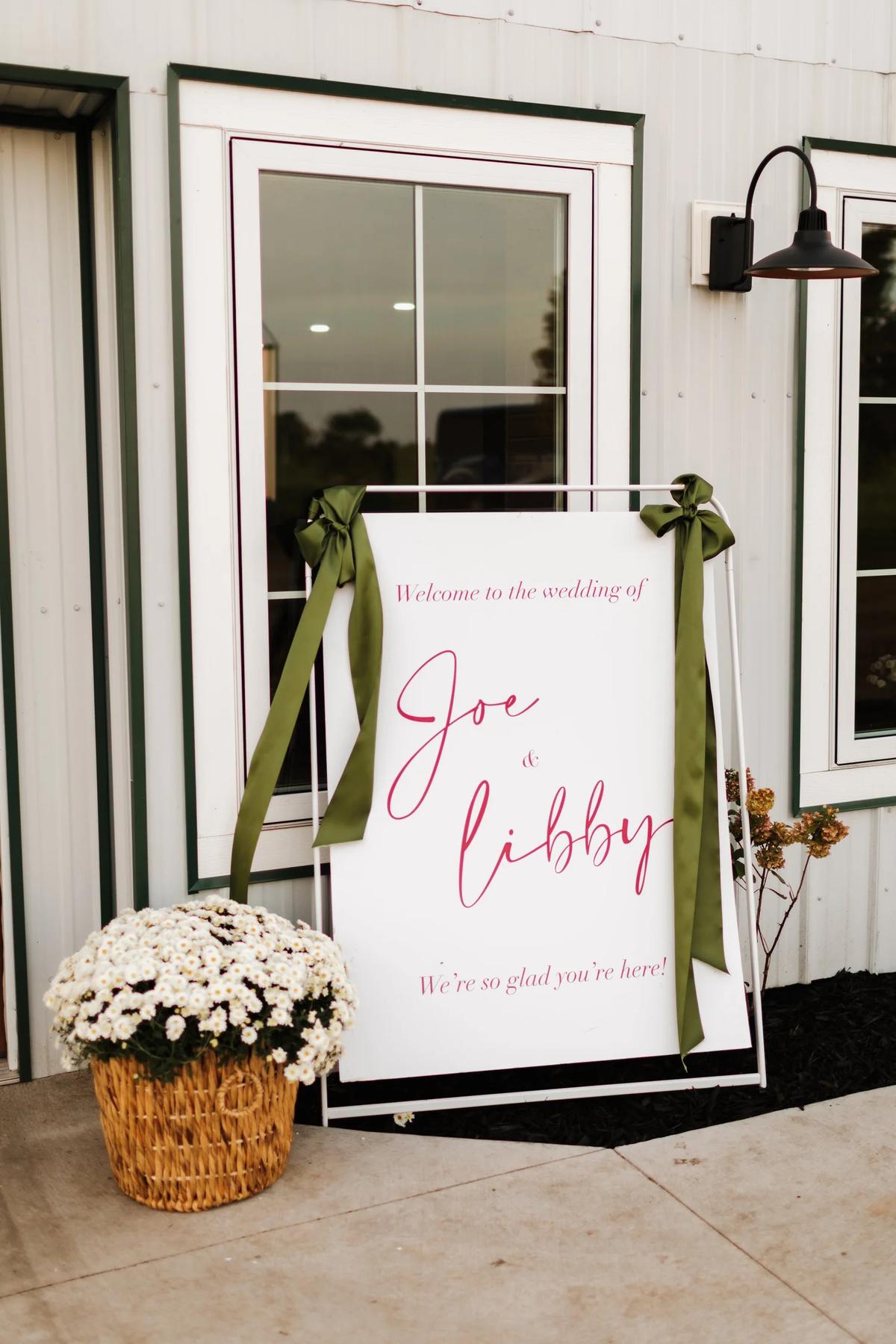 Weddings – Feathered Acres Farm, Belgrade MN
