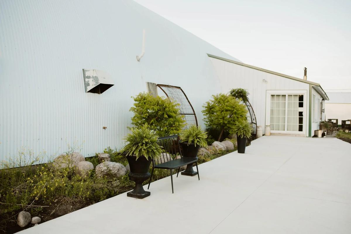 Gallery – Feathered Acres Farm, Belgrade MN