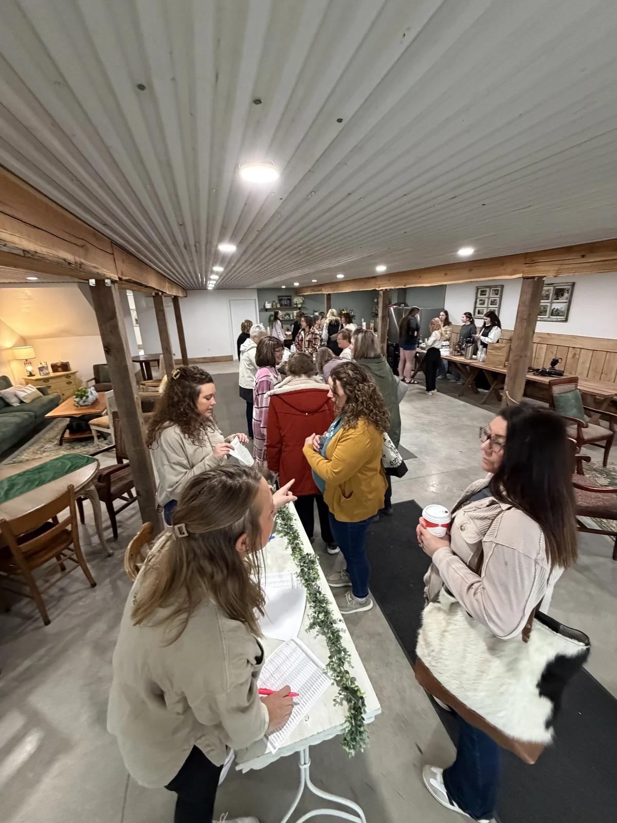 Farm Stay Event Center – Feathered Acres Farm, Belgrade MN