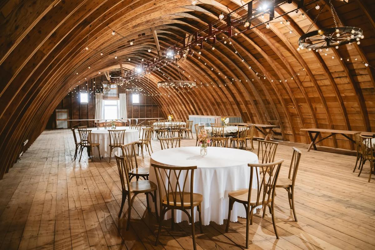 Farm Stay Event Center – Feathered Acres Farm, Belgrade MN