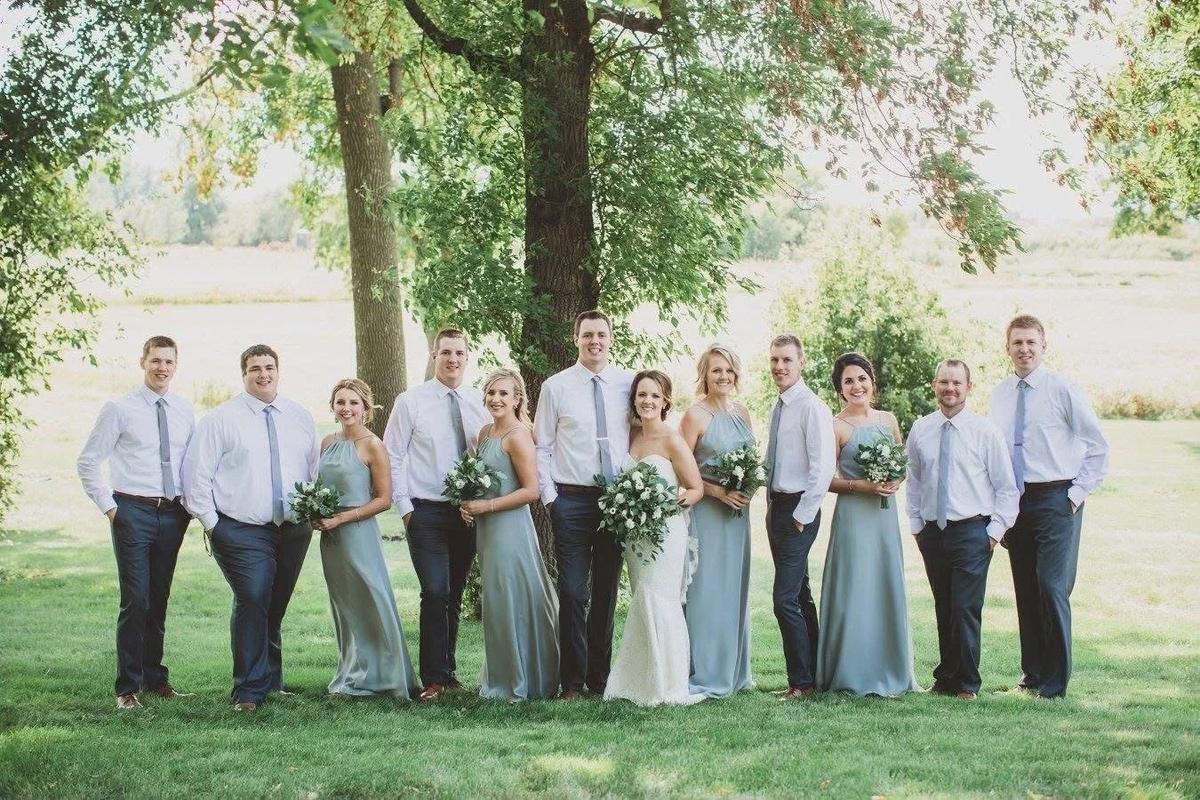 Weddings – Feathered Acres Farm, Belgrade MN