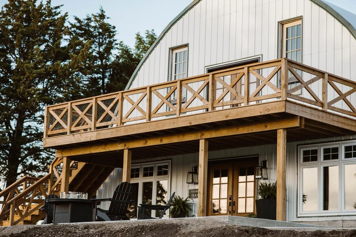 O'Halloran House – Feathered Acres Farm, Belgrade MN