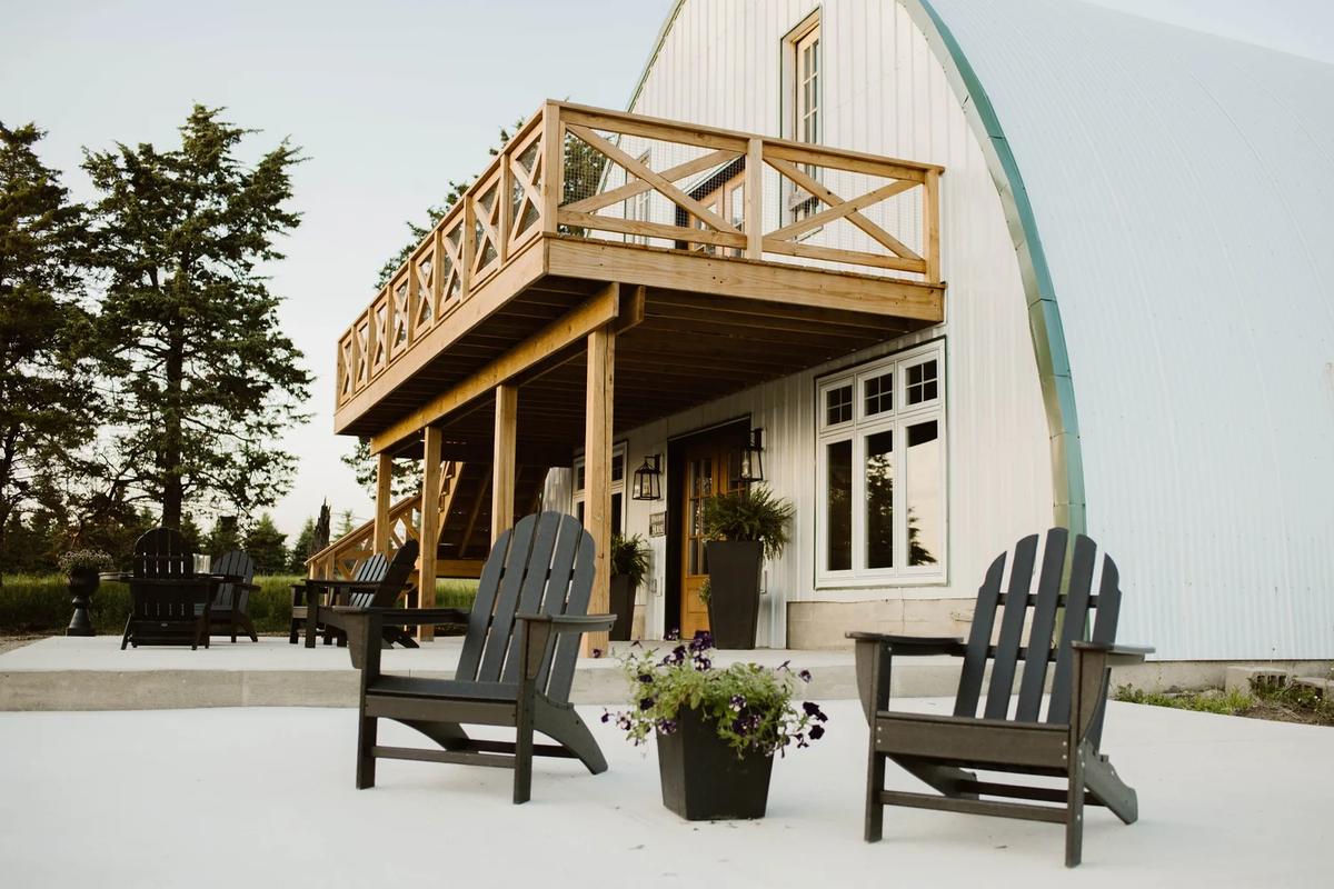 O'Halloran House – Feathered Acres Farm, Belgrade MN
